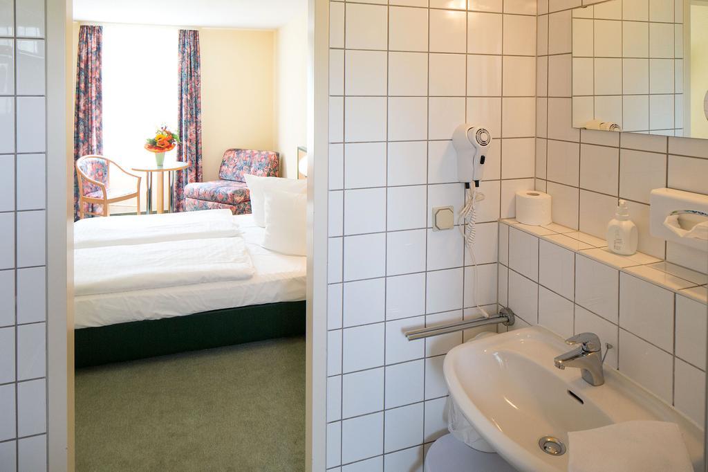 Apart Hotel Weimar エクステリア 写真