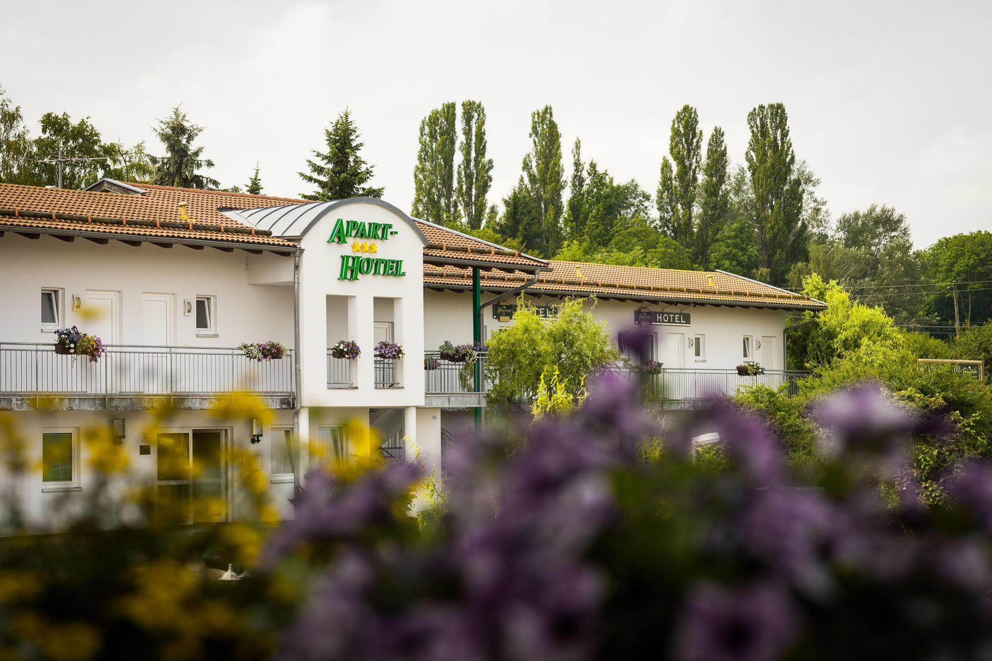 Apart Hotel Weimar エクステリア 写真
